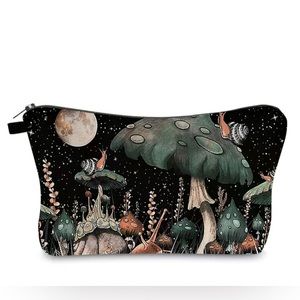 Cosmetic Makeup Portable Rounded Case Bag Pouch Mushroom Snail Night (Black)